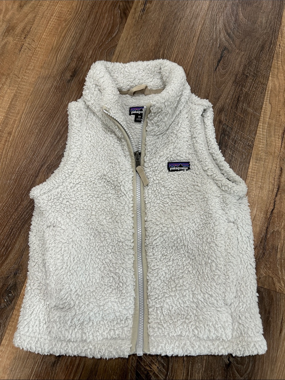 Patagonia Fleece Vest (girls' size XS) cream